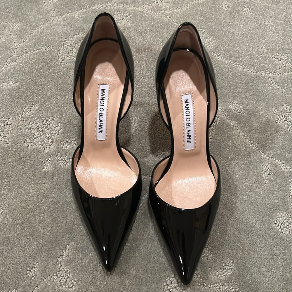 Manolo Blahnik Black Patent Leather Heels